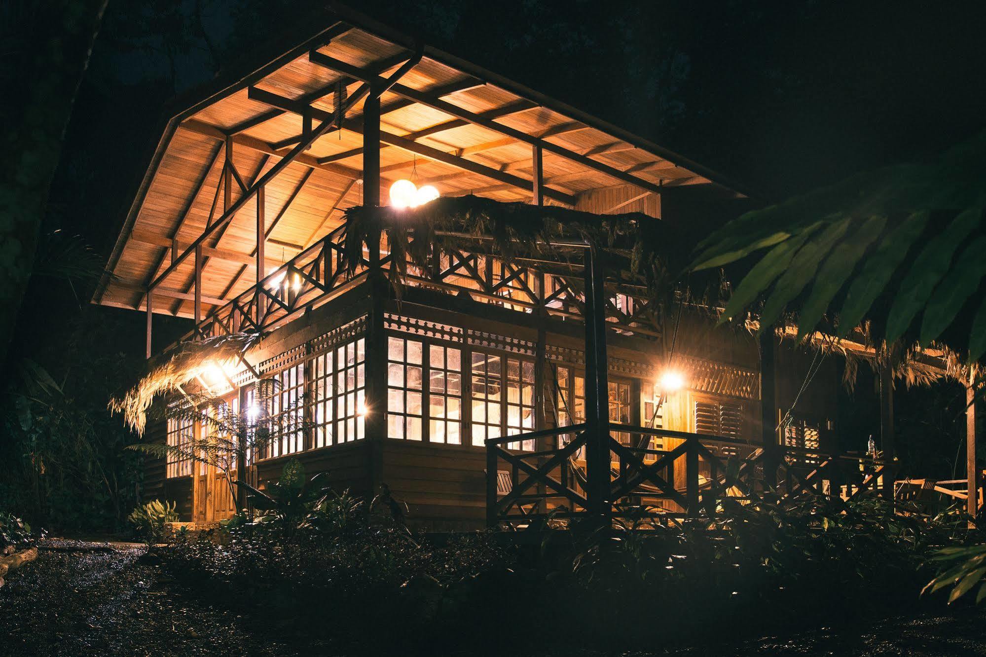 La Kukula Lodge Puerto Viejo de Talamanca Luaran gambar