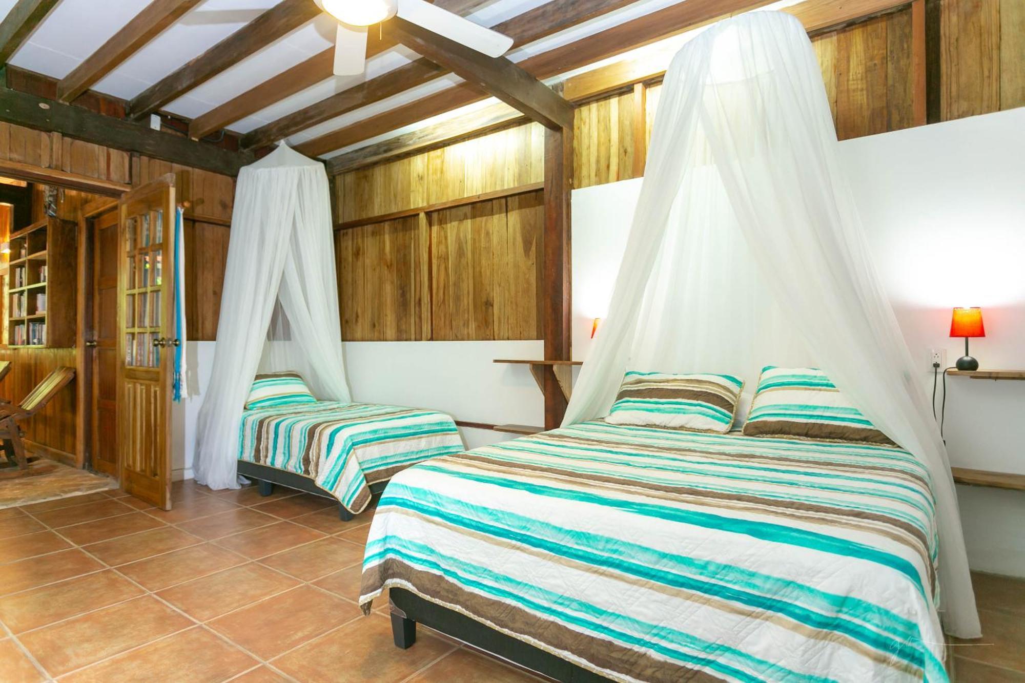 La Kukula Lodge Puerto Viejo de Talamanca Luaran gambar